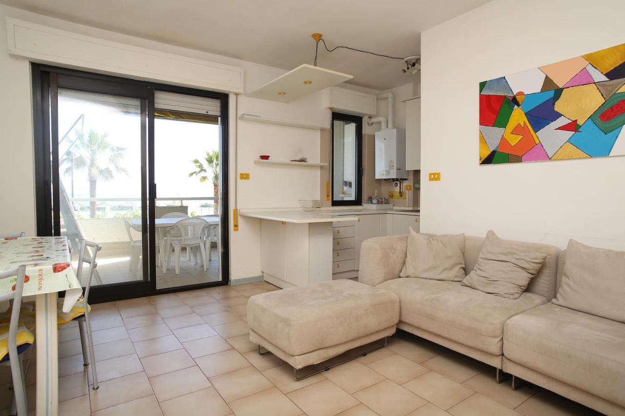 Residence Le Palme Montesilvano Marina Kültér fotó